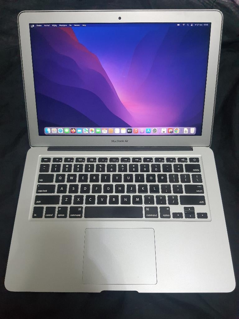 ZGAN Macbook Air i7/8GB ram/ Macos Monterey werkt uitstekend, Ophalen, 2 tot 3 Ghz, 13 inch, Zo goed als nieuw