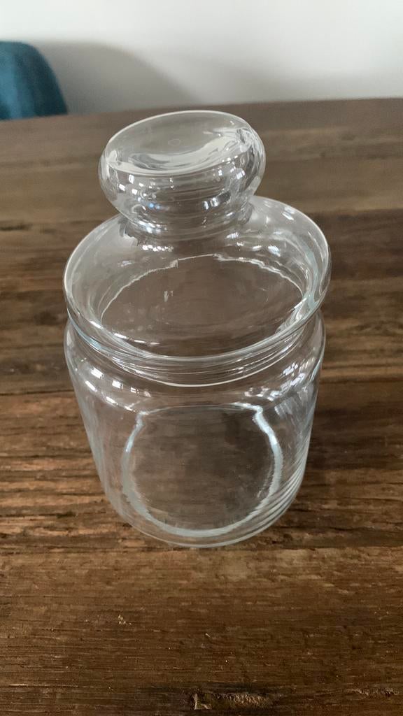 Glazen pot met deksel, Ophalen, Gebruikt