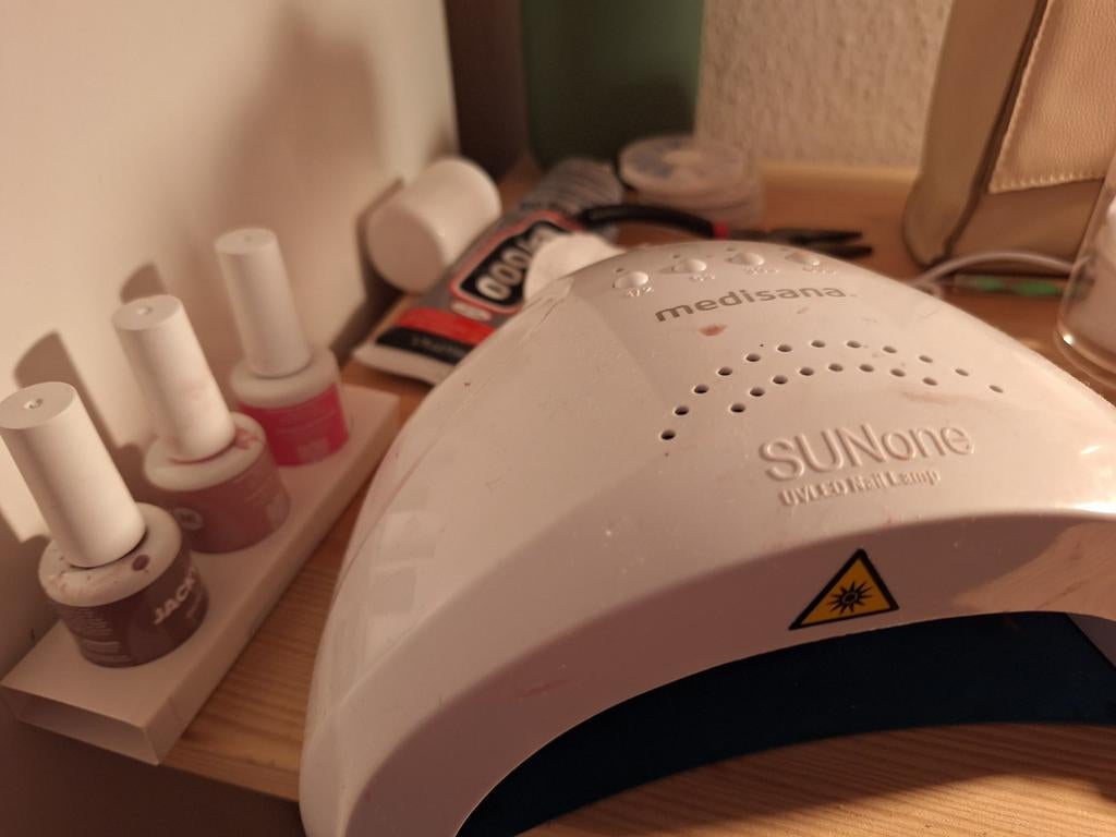 Nep nagels ontwerpen en verkopen., Ophalen of Verzenden, Nieuw, Overige modellen, Minder dan 10 lampen