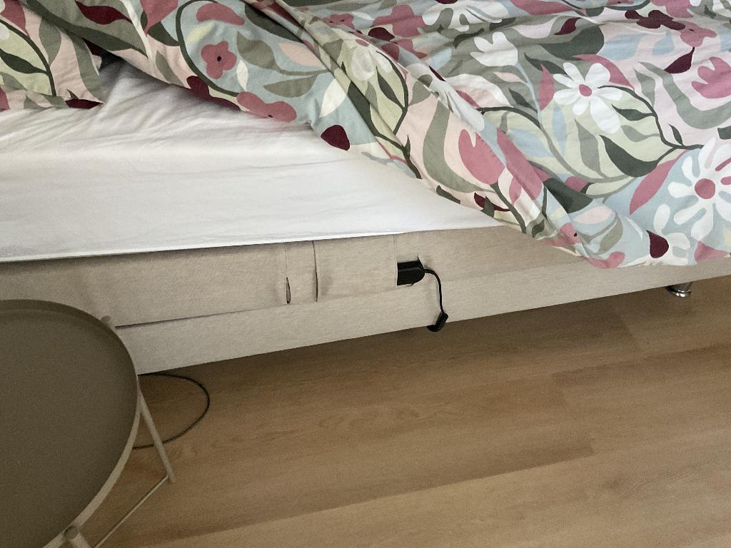 Elektrische boxspring, Ophalen, Beige, Neutraal, Tweepersoons