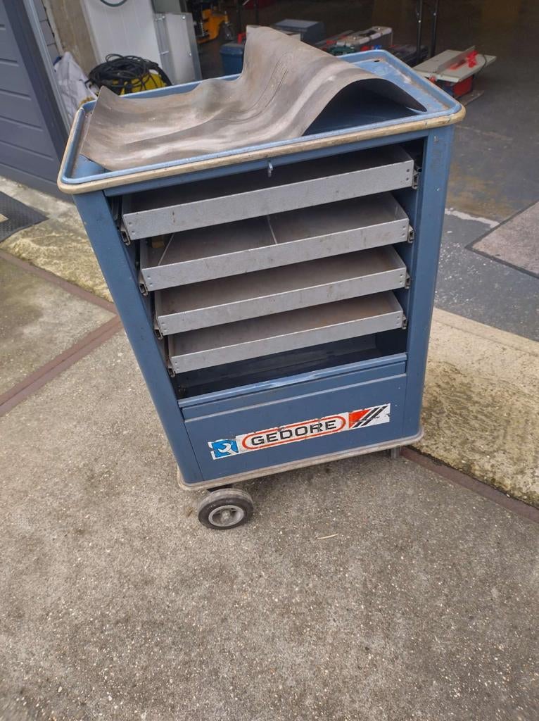 Vintage Gedore gereedschapwagen, Ophalen, Gebruikt