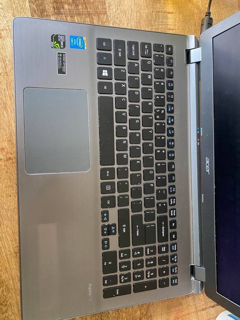 Acer Aspire V Laptop - Start niet op (defect), Ophalen, 2 tot 3 Ghz, Niet werkend, 15 inch