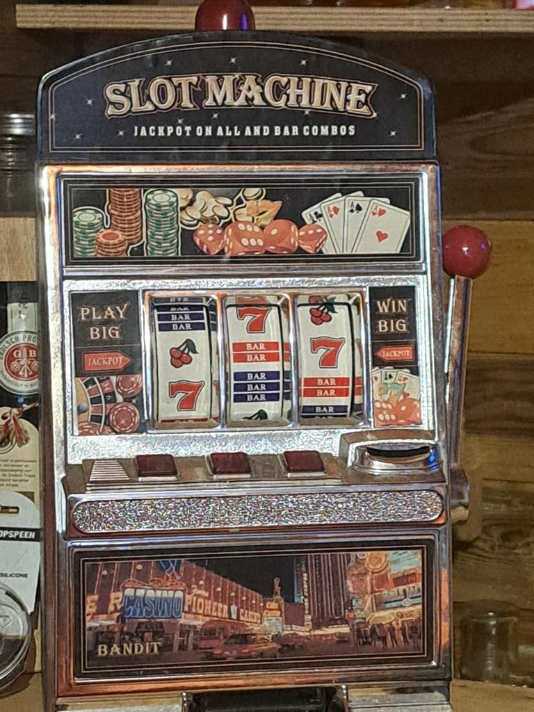 Vintage Slot Machine - Decoratief Spelapparaat, Overige munten, Ophalen, Gebruikt