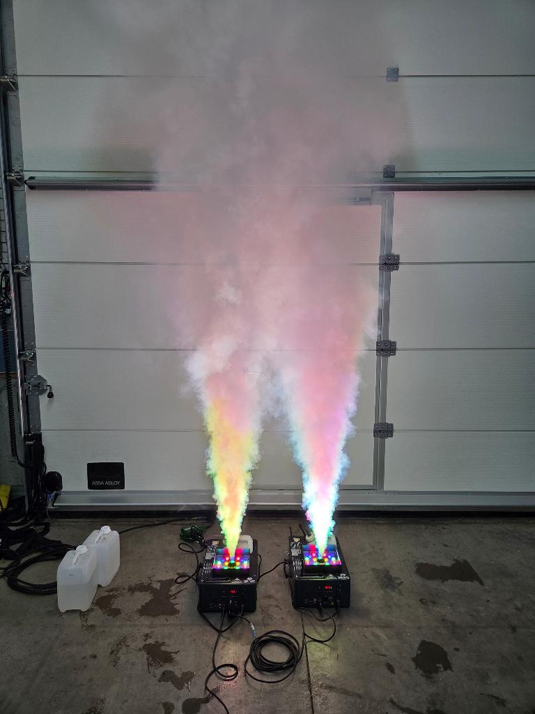 ADJ Fog fury pro  DUMP PRIJS (OP = OP), Verzenden, Gebruikt, Rookmachine