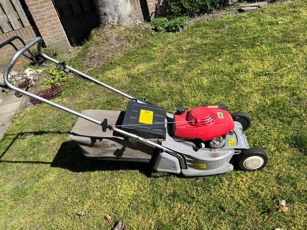 Honda HRB 423 Benzinemaaier, Tuin en Terras, Ophalen, Cirkelmaaier, Zo goed als nieuw, 40 t/m 49 cm