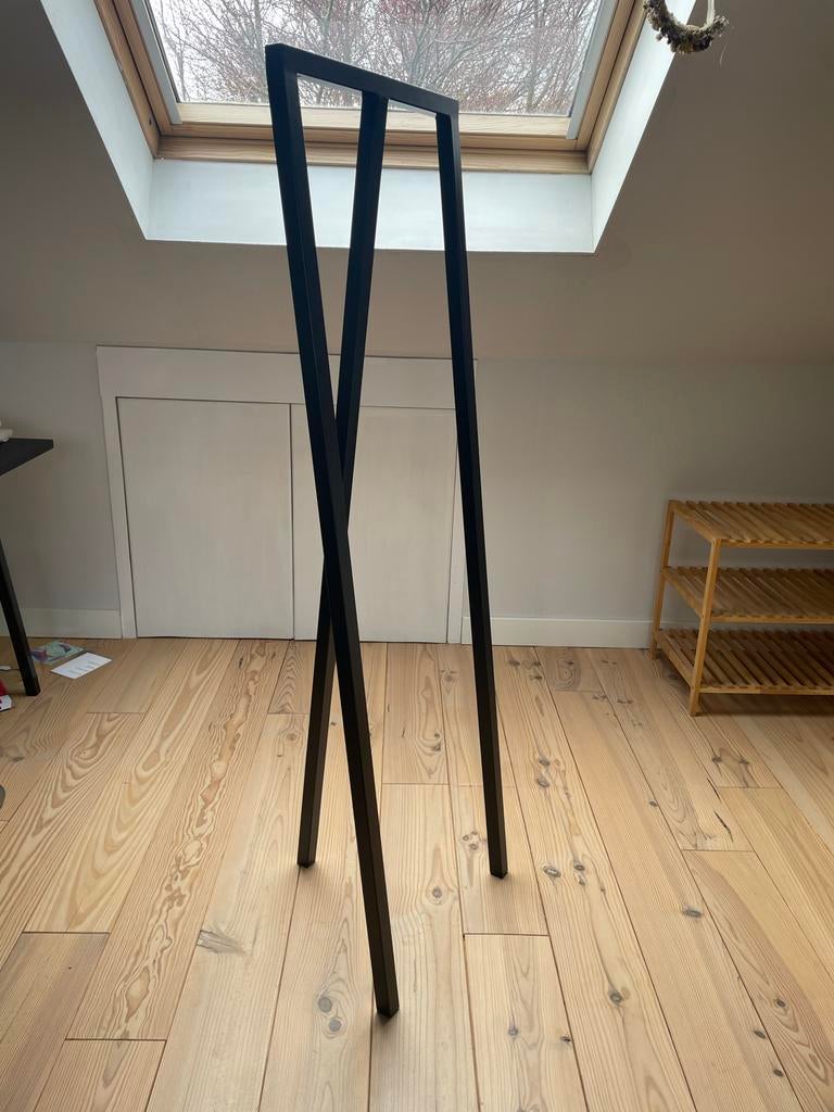 Hay loop stand kapstok (zwart), Ophalen, Tafelpoot, Gebruikt, 50 tot 100 cm