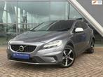 Volvo V40 1.5 T3 Polar+ Sport 152pk Panoramadak € 17.750,0, Automaat, 4 cilinders, 700 kg, Leder en Stof