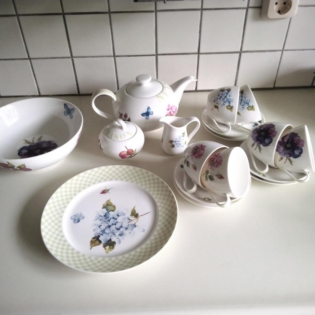 Alie Kruse Kolk  servies seasons, Ophalen of Verzenden, Zo goed als nieuw, Porselein, Overige stijlen