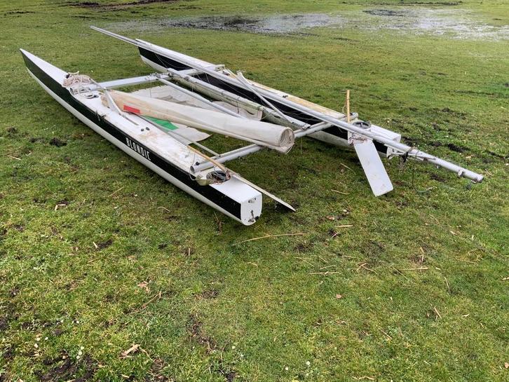 Catamaran, voor de hobbyist., Watersport en Boten, Bootonderdelen, Gebruikt, Zeilboot, Ophalen