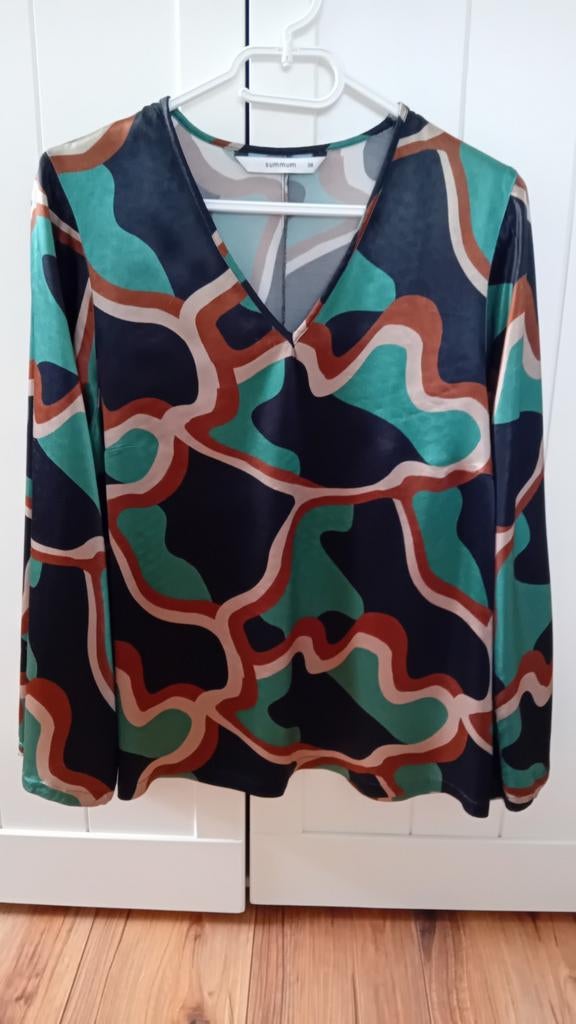 Summum blouse maat M, V-hals, trompetmouwen, Summum, Ophalen of Verzenden, Zo goed als nieuw, Maat 38/40 (M)