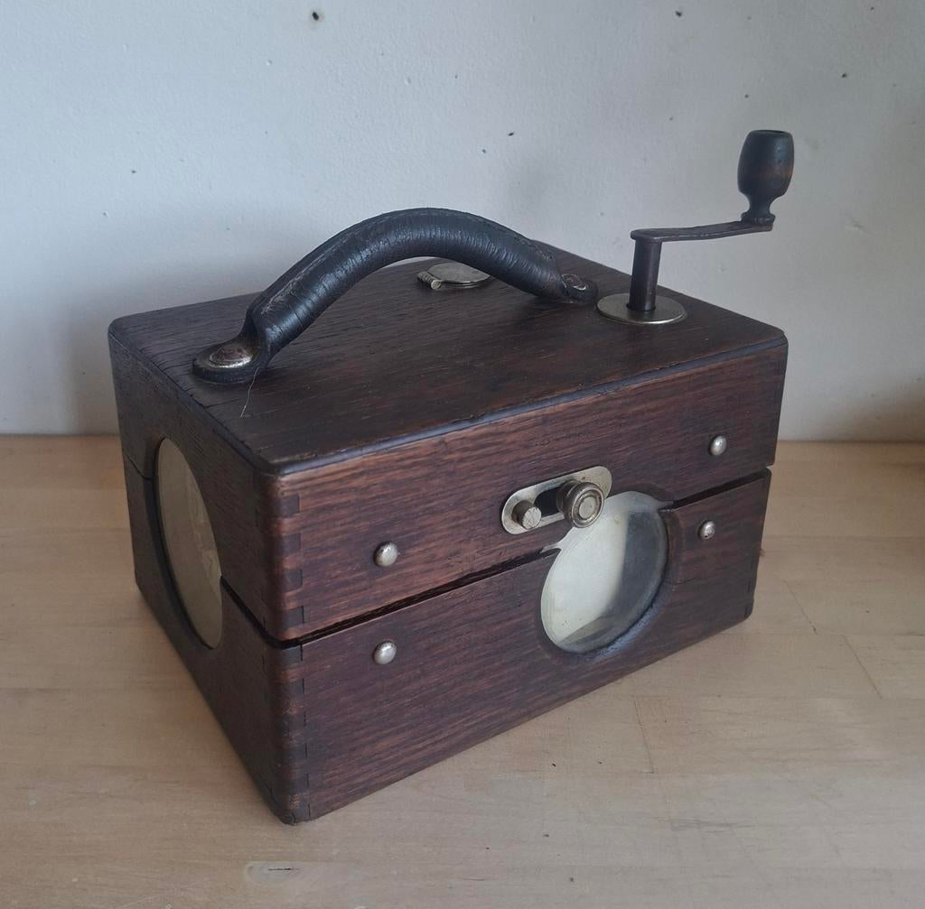 Duivenklok 1946, Ophalen of Verzenden