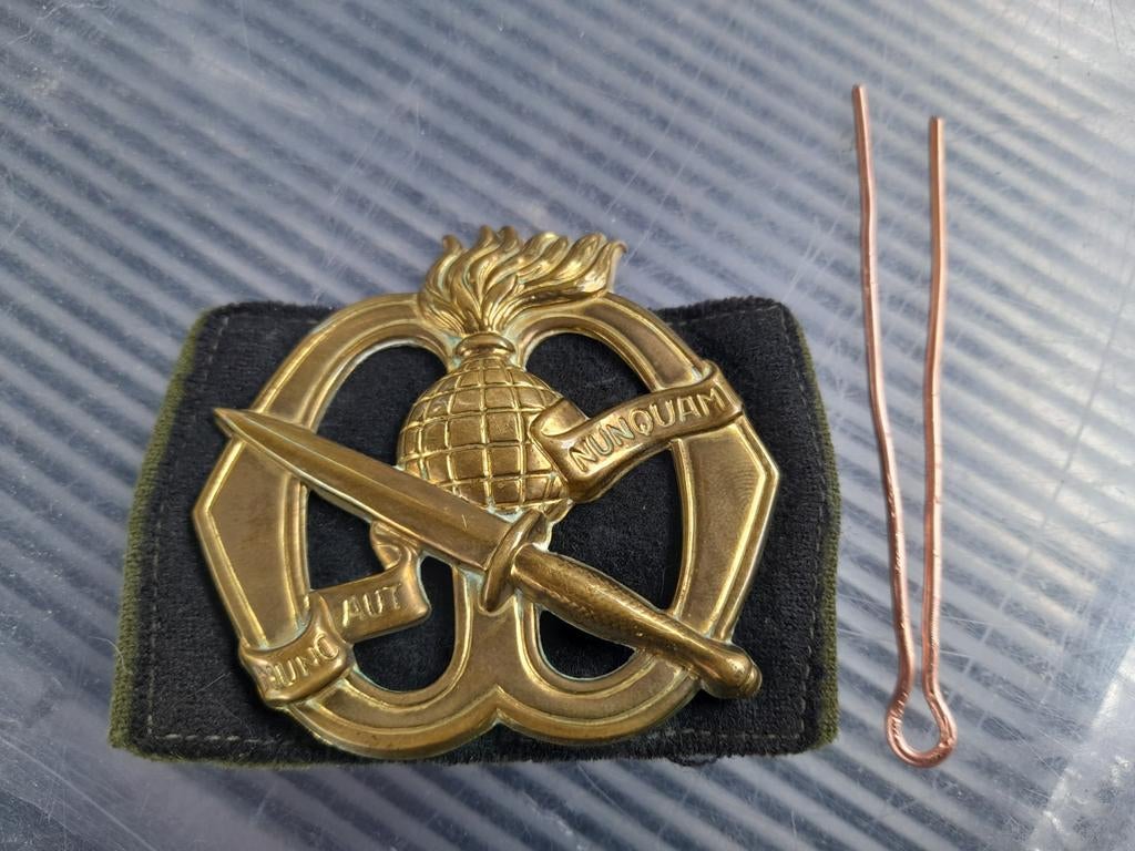 Baretembleem KCT, Verzamelen, Verzenden, Landmacht, Nederland, Embleem of Badge