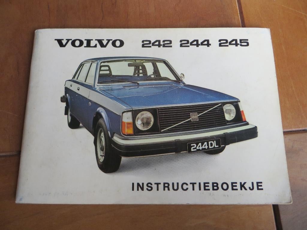 Instructieboek Volvo 242, Volvo 244, Volvo 245 1975, type 76, Ophalen of Verzenden