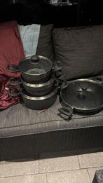 Pannenset, Huis en Inrichting, Keuken | Potten en Pannen, Ophalen of Verzenden, Zo goed als nieuw, Rvs, Pannenset