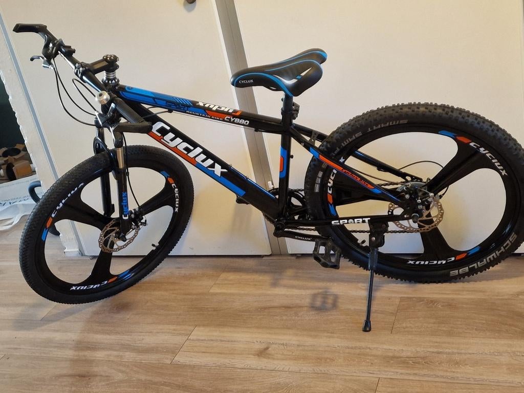 26 inch MTB jongens met schijfremmen en 7 versnellingen, Fietsen en Brommers, Fietsen | Heren | Herenfietsen, Versnellingen, Zo goed als nieuw