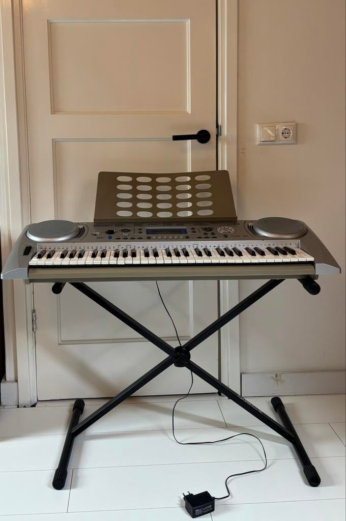 Medeli M20 keyboard, Muziek en Instrumenten, Keyboards, Ophalen, Met standaard, Medeli, 61 toetsen