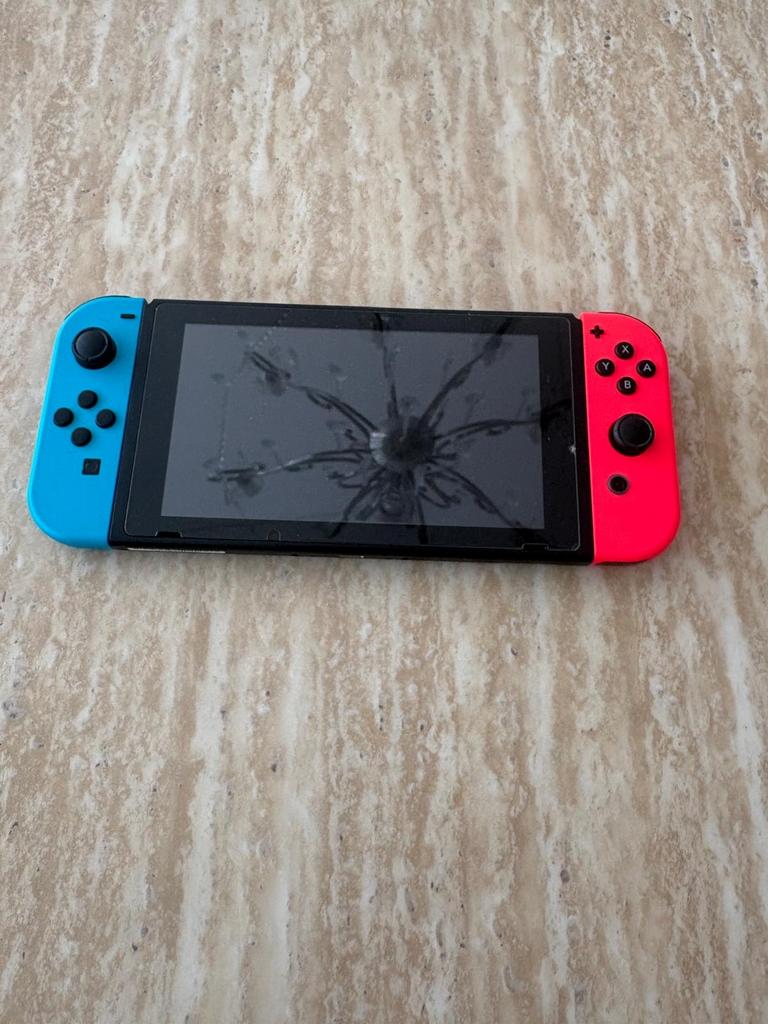Nintendo Switch Original, Ophalen, Zo goed als nieuw, Met 2 controllers, Switch Original