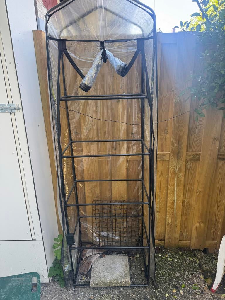Teien Broeikas 186x120x190 Cm - Kweekkas / Tuinkas / Foliekas Met 4 Metalen Kweekplanken