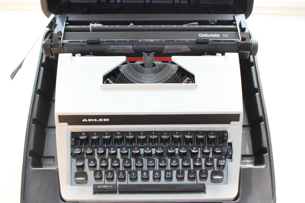 Adler Gabriele 12, Diversen, Typemachines, Ophalen, Gebruikt