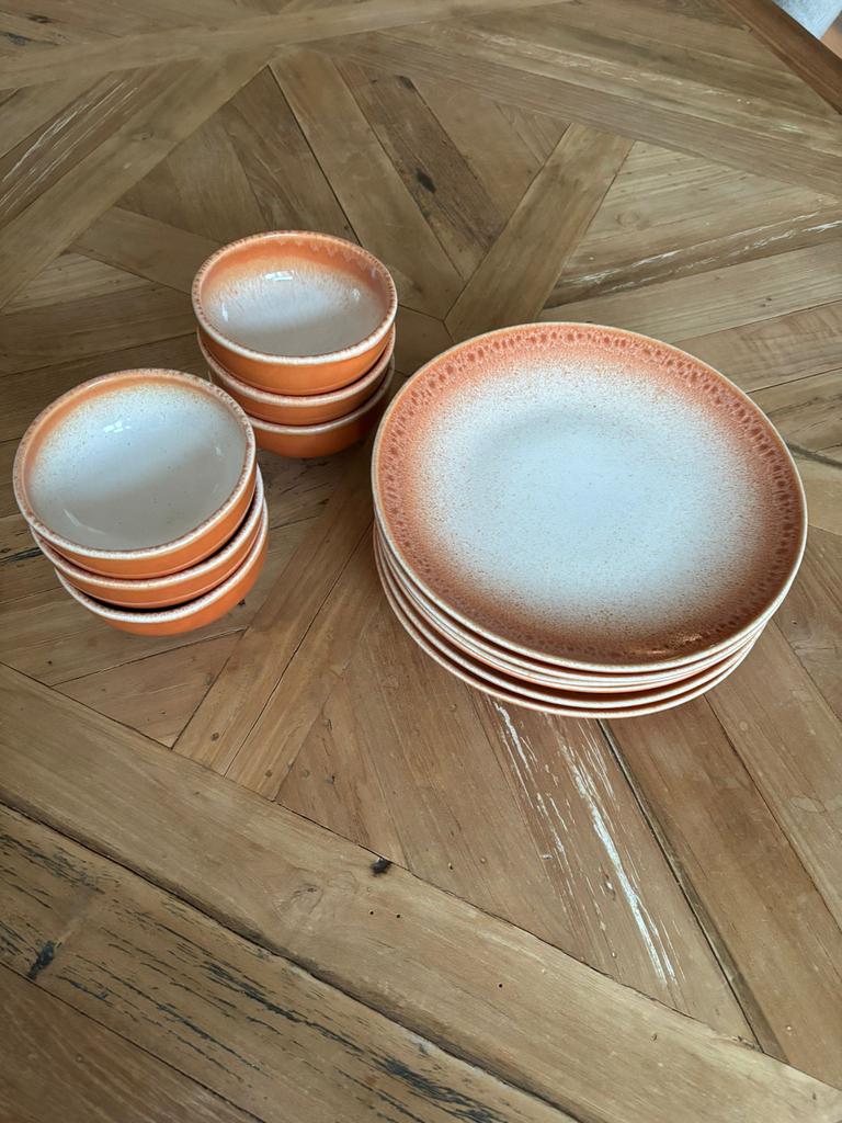 Servies: 6 borden en kommen, Ophalen, Keramiek, Zo goed als nieuw, Overige stijlen