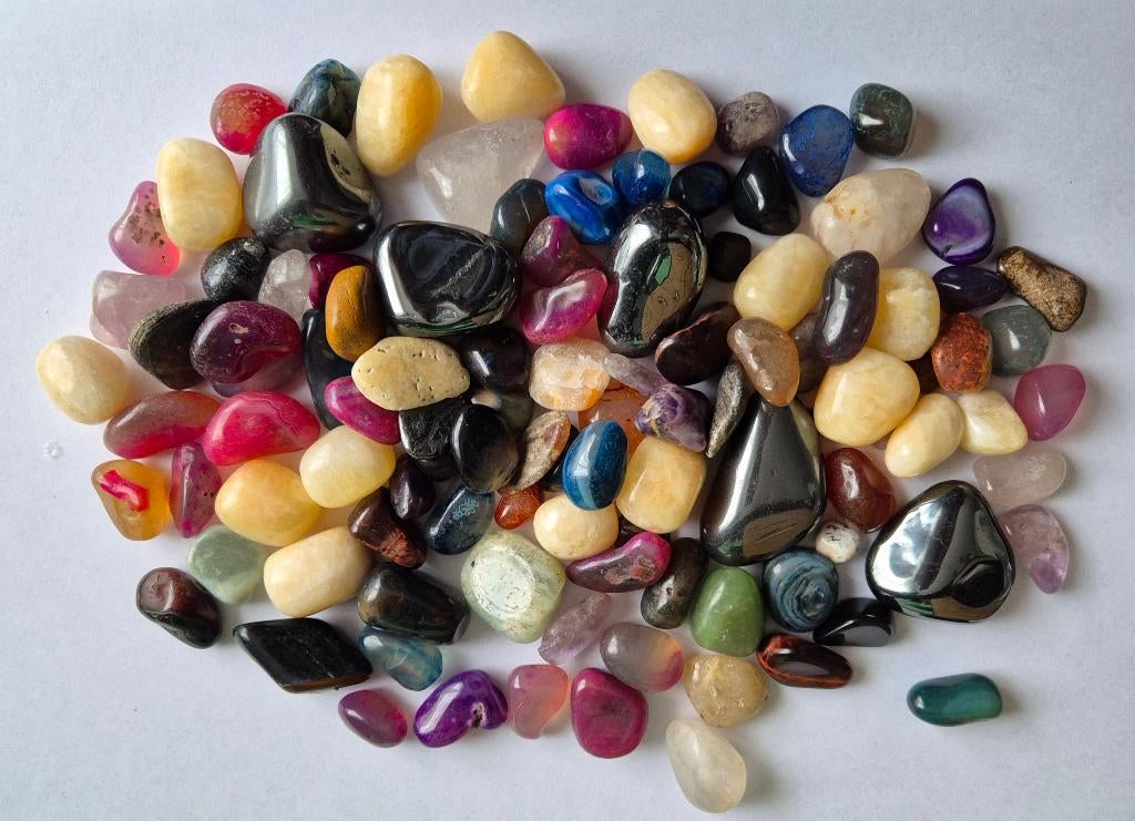 Partij gepolijste edelstenen, circa 825 gram, Verzamelen, Mineralen en Fossielen, Ophalen of Verzenden, Mineraal