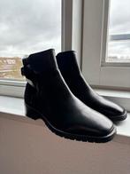 Levi’s, Zwart, Lage of Enkellaarzen, Ophalen of Verzenden, Zo goed als nieuw