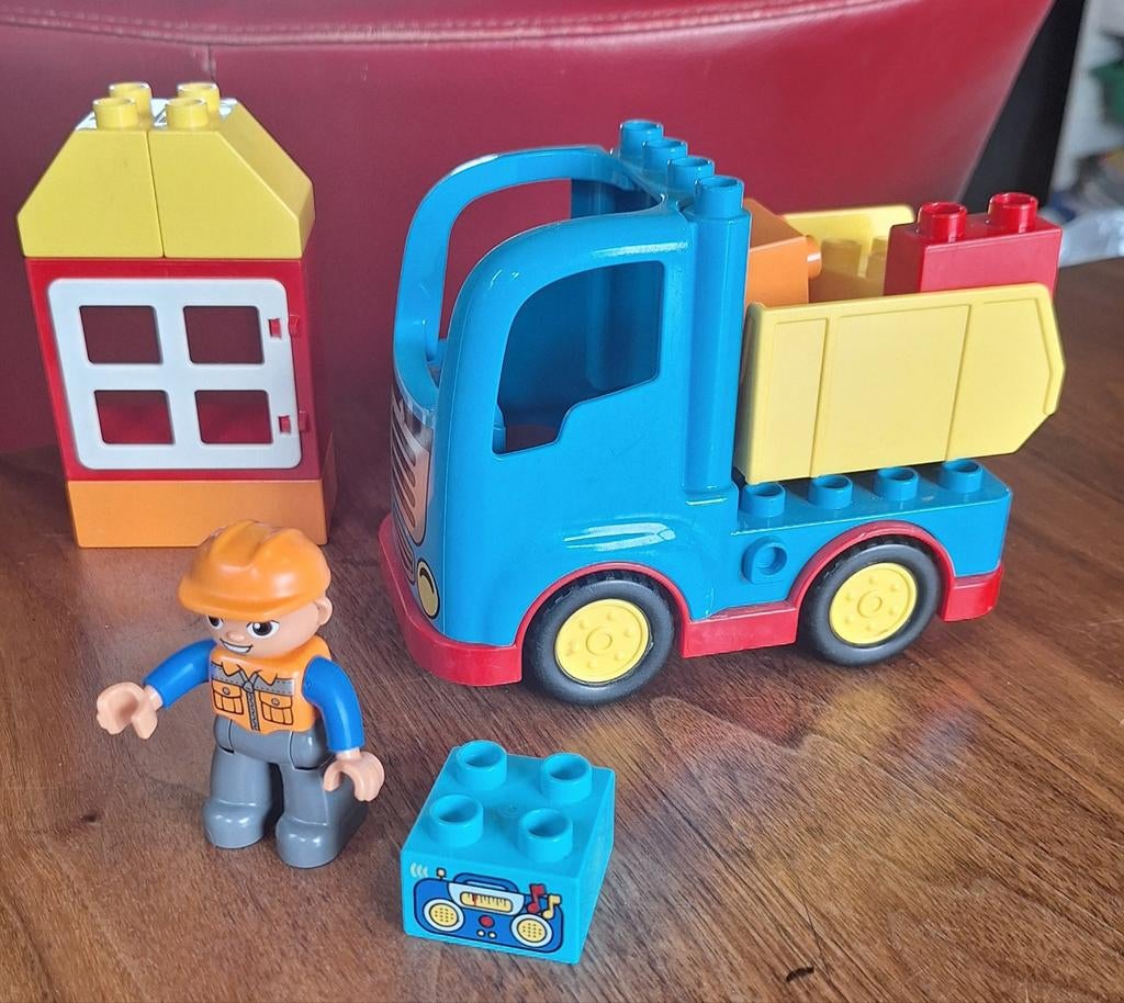 Lego Duplo truck met boerderijtje en radio (set 10529), Ophalen, Inclusief minifiguren, Gebruikt, Overige thema's
