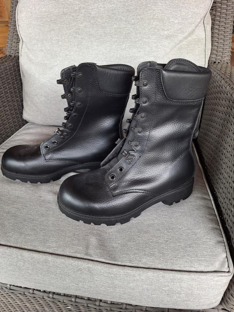 Nieuwe Zwarte leger kistjes, Ophalen of Verzenden, Nieuw, Zwart, Boots