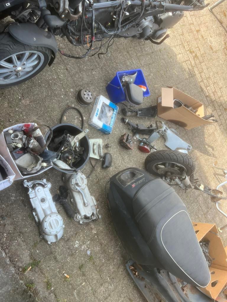 Onderdelen Scooter Quad piaggio vespa chinees van alles wat, Ophalen of Verzenden