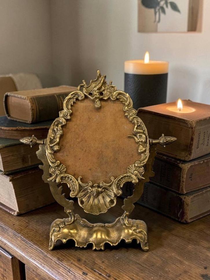 vintage messing 'gouden' fotokader in Victoraanse stijl, Antiek en Kunst, Curiosa en Brocante, Ophalen