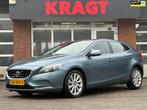 Volvo V40 Summum 1.6 T3 150 pk - Xenon - Leder - Camera - Ri, Voorwielaandrijving, Gebruikt, Startonderbreker, 4 cilinders