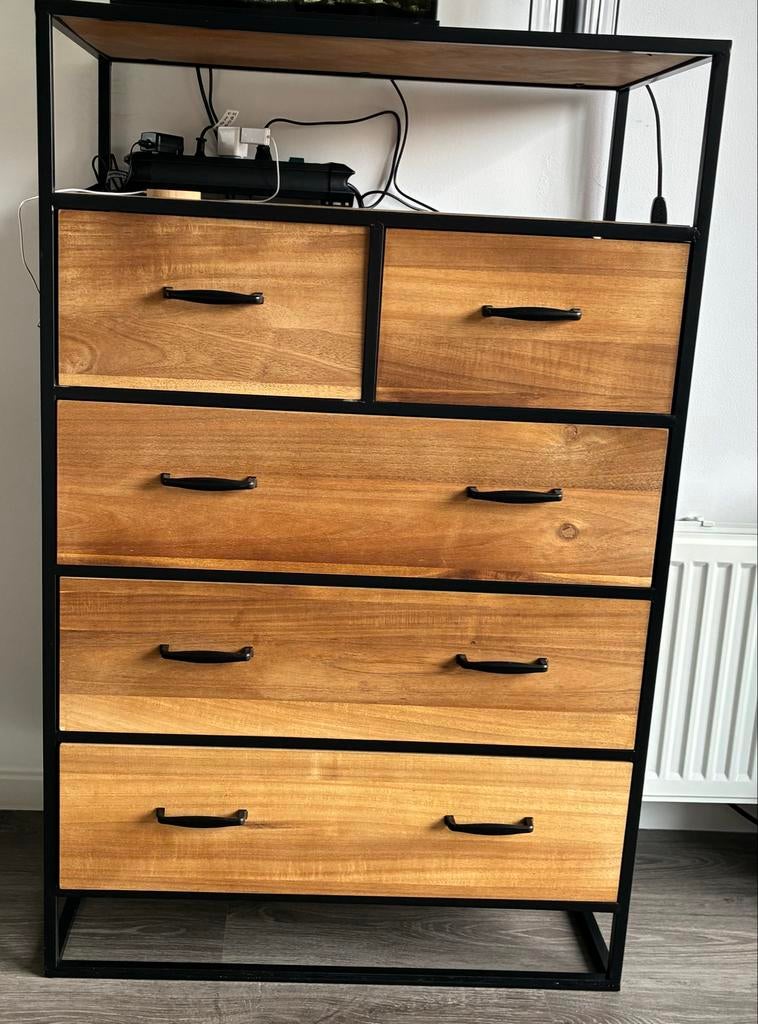 Ladekastje Xenos, Huis en Inrichting, Kasten | Ladekasten, 5 laden of meer, 100 tot 150 cm, Zo goed als nieuw, 25 tot 50 cm