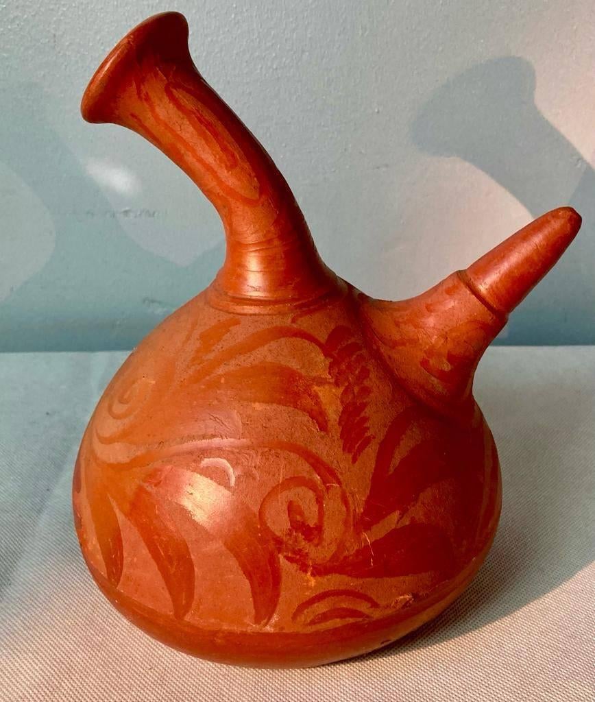 Leuke Spaanse waterkruik (botijo) gemaakt van rode klei., Antiek en Kunst, Antiek | Keramiek en Aardewerk, Ophalen of Verzenden