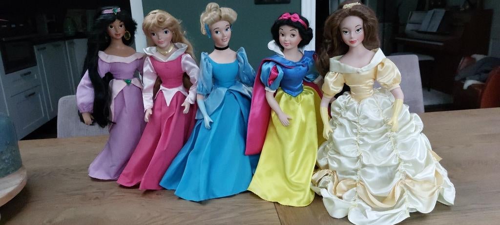 Disney Prinsessen Porseleinen Poppen Set - 5 Stuks, Ophalen of Verzenden, Zo goed als nieuw, Pop
