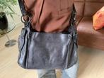 Fred de la Bretoniere leren schoudertas, Sieraden, Tassen en Uiterlijk, Tassen | Damestassen, Schoudertasje, Ophalen of Verzenden