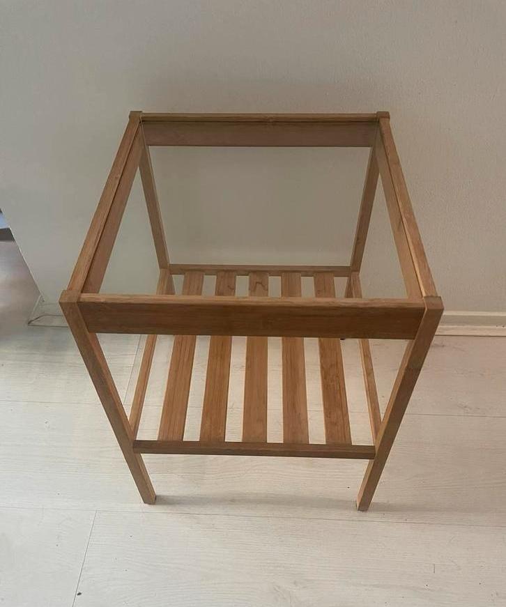 IKEA NESNA - 2 stuks, Huis en Inrichting, Tafels | Bijzettafels, Zo goed als nieuw, Vierkant, 45 tot 60 cm, Minder dan 55 cm, Glas