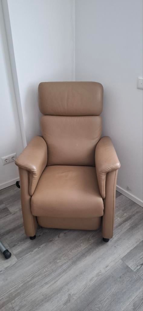 Prominent sta op stoel, Huis en Inrichting, Stoelen, Ophalen of Verzenden, Zo goed als nieuw, Eén