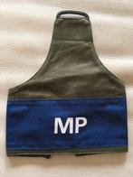 Armlet MP Marechaussee bedrukte band kleine letters, Verzamelen, Verzenden, Marechaussee, Nederland, Embleem of Badge