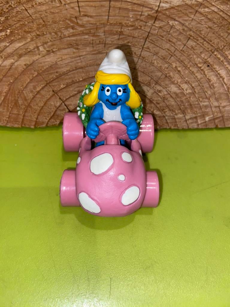 Smurfen super smurf smurfin in auto, Verzamelen, Smurfen, Ophalen of Verzenden, Zo goed als nieuw, Verschillende Smurfen