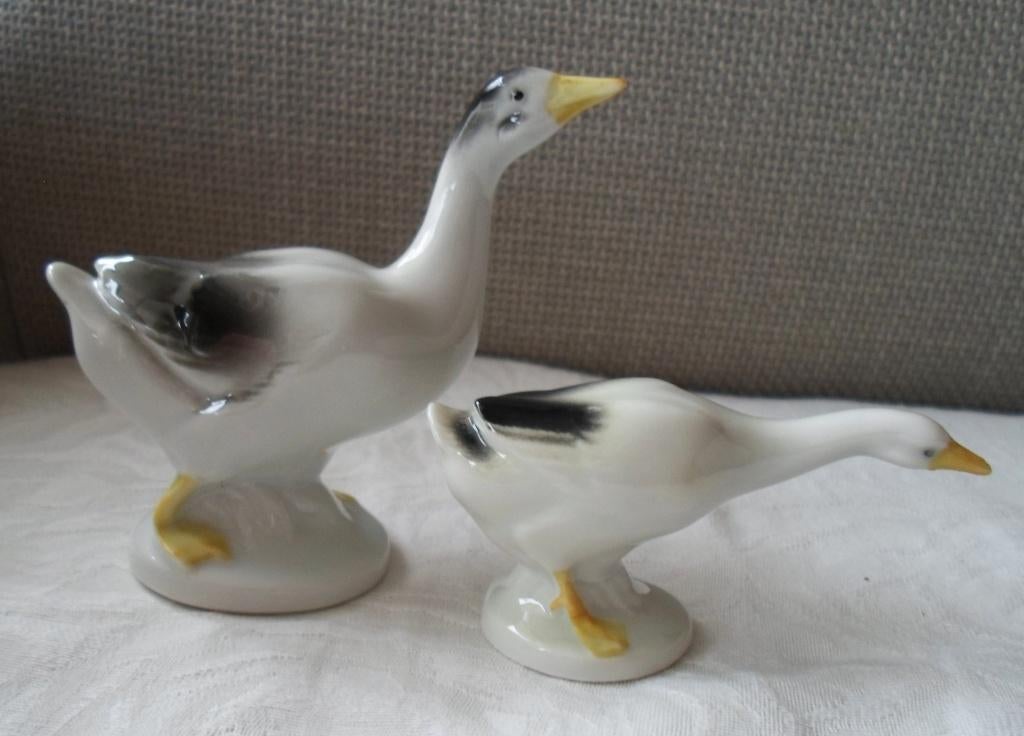 Porseleinen ganzen. Jaren '60, Ophalen of Verzenden, Zo goed als nieuw, Dier