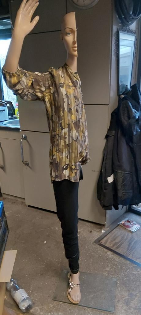 Halve Sarah, Ophalen