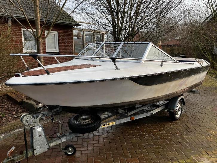 Vis/Klusbootje, Watersport en Boten, Motorboten en Motorjachten, Gebruikt, Polyester, Tot 6 meter, Benzine, Buitenboordmotor, Minder dan 10 pk