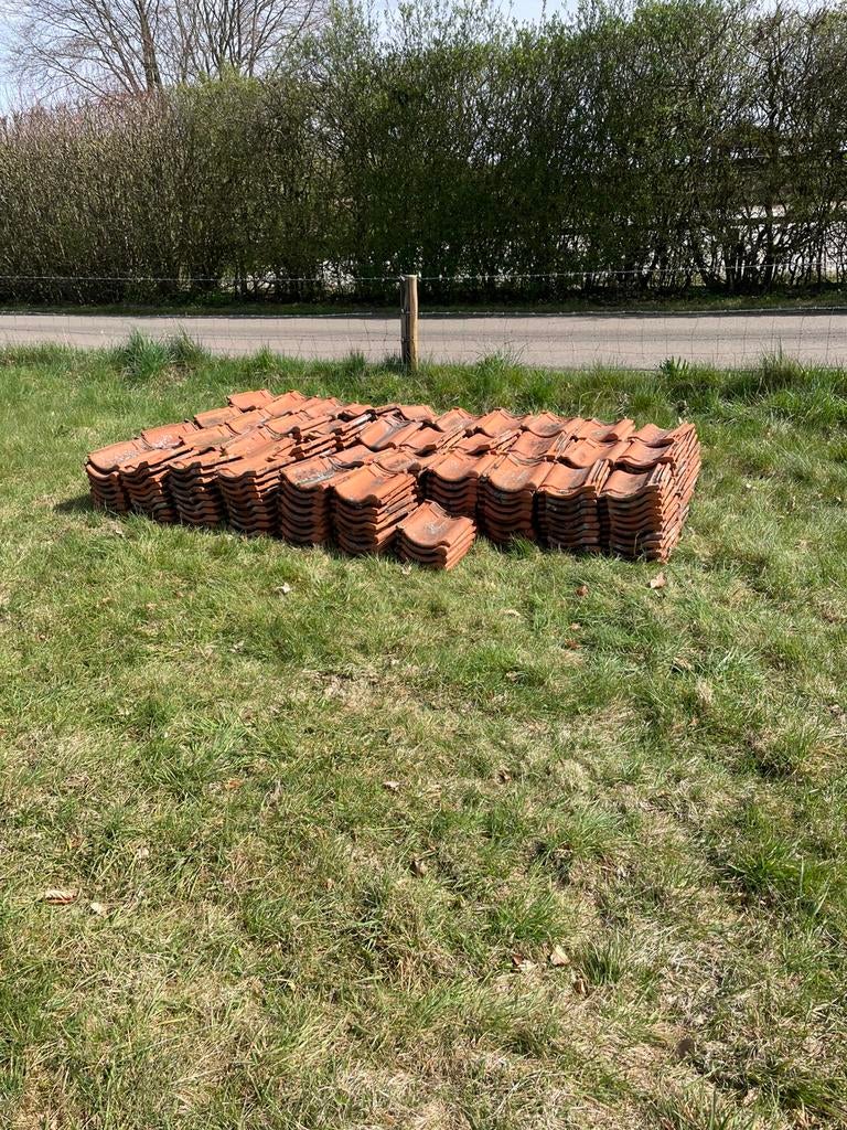 VH dakpannen en gevelpannen, Doe-het-zelf en Verbouw, Dakpannen en Dakbedekking, Ophalen, Steen of Klei, Zo goed als nieuw, 15 m² of meer
