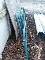 Metalen hekwerk met doorrij poort totaal zo.n 15 m1, Ophalen