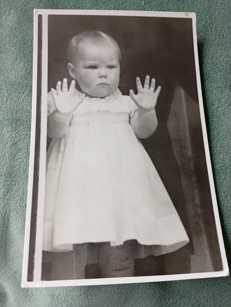 Foto / briefkaart Prinses Beatrix 1939, Verzamelen, Koninklijk Huis en Royalty, Ophalen of Verzenden