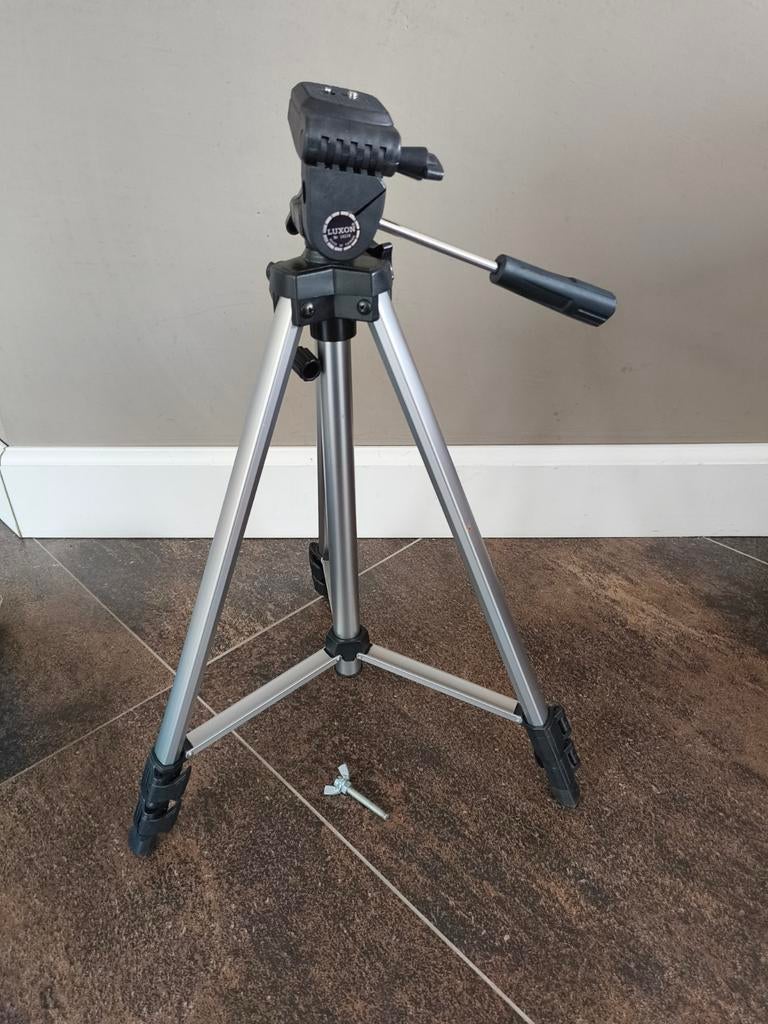 Luxon Deluxe Channel Statief 1417X met 3-weg Panhead, Audio, Tv en Foto, Fotografie | Statieven en Balhoofden, Ophalen, Gebruikt