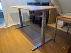 elektrische zit-sta bureau, Ophalen, In hoogte verstelbaar, Zo goed als nieuw, Zit-sta bureau