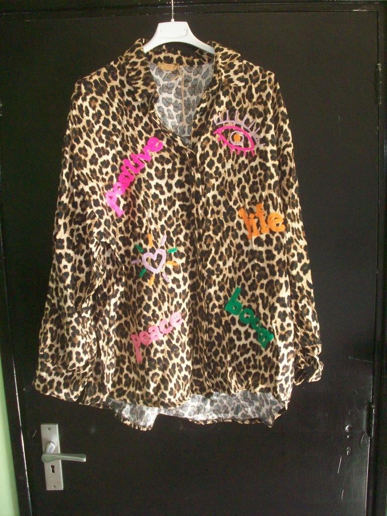 Damens winter trui met tijger print, Ophalen, Zo goed als nieuw, Maat 42/44 (L), Overige kleuren