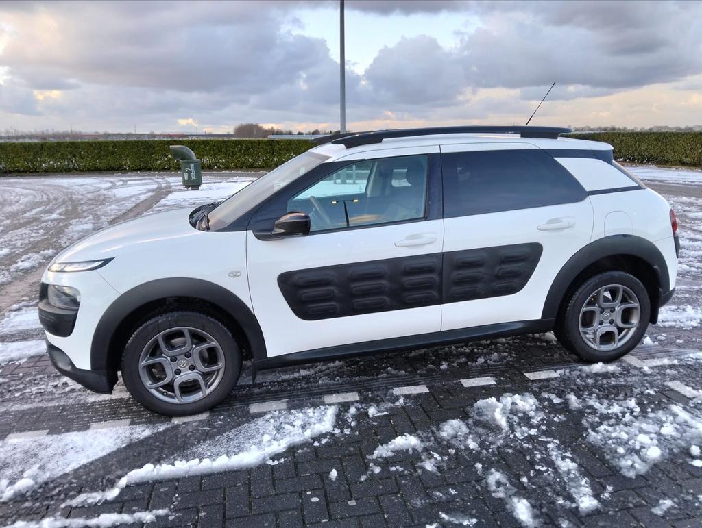Citroën C4 Cactus 1.2 E-vti 82 Etg5 Airdream 2014 Wit, Parkeersensor, 725 kg, 31 €/maand, Origineel Nederlands
