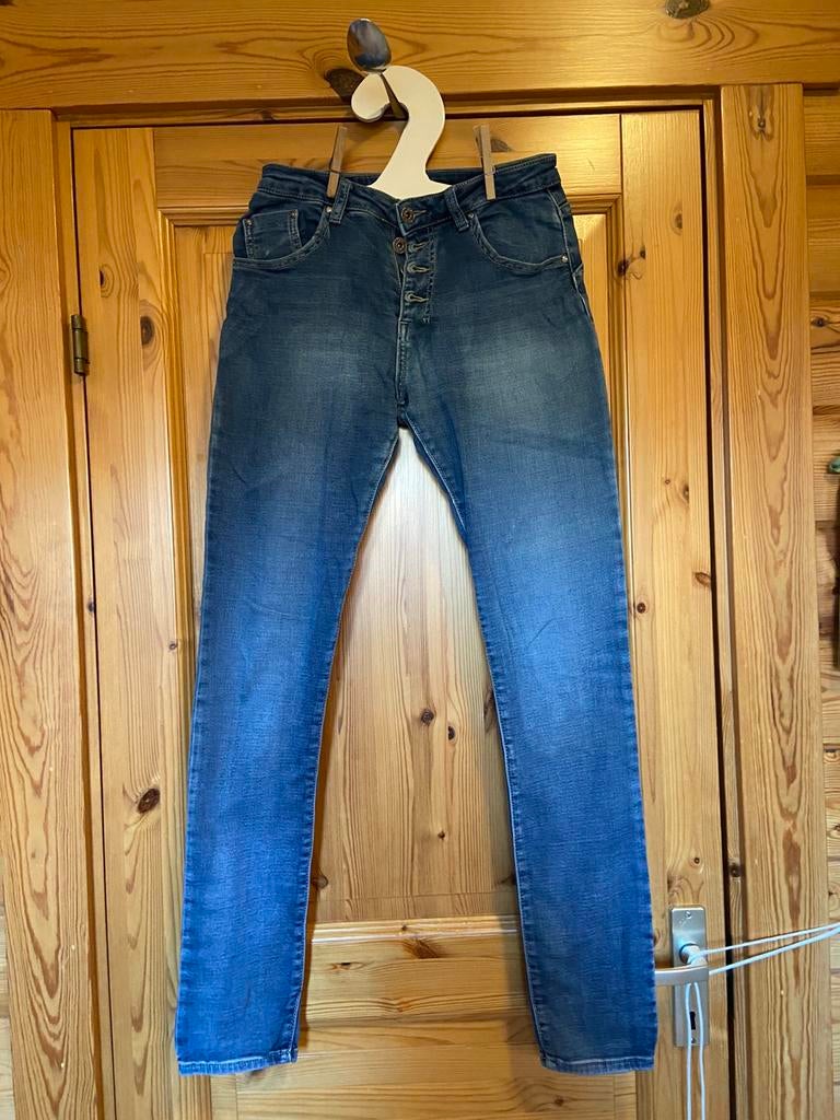 Spijkerbroek blauw 36 place du jour, Kleding | Dames, Ophalen of Verzenden, Zo goed als nieuw, Blauw, W28 - W29 (confectie 36)